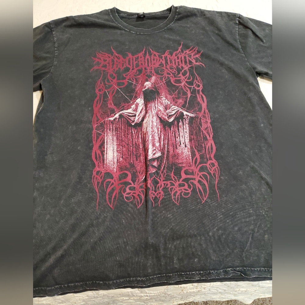 Graphic Black and Red Men's T-Shirt